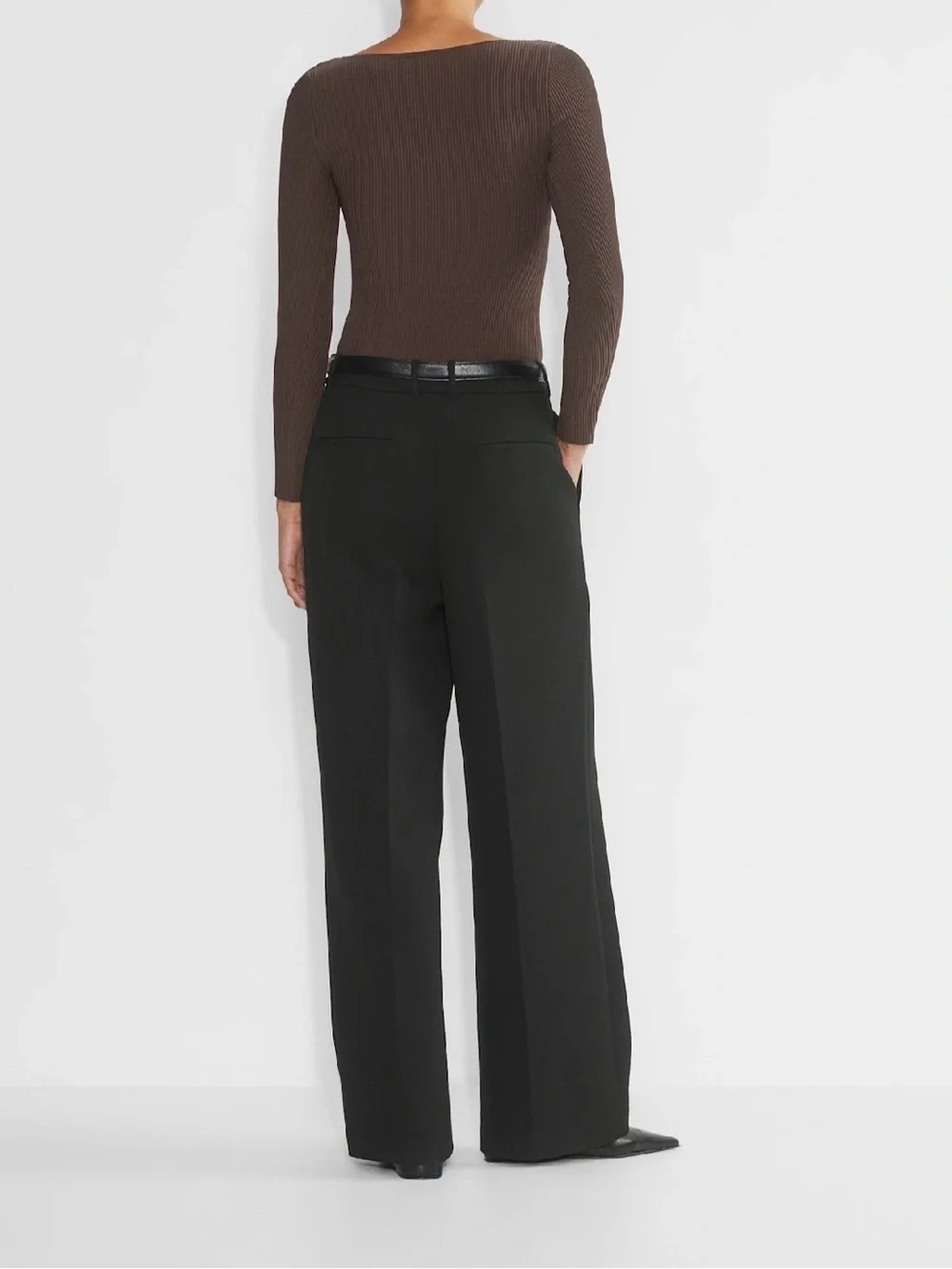 Babaton Sculpt Knit Sweetheart Longsleeve